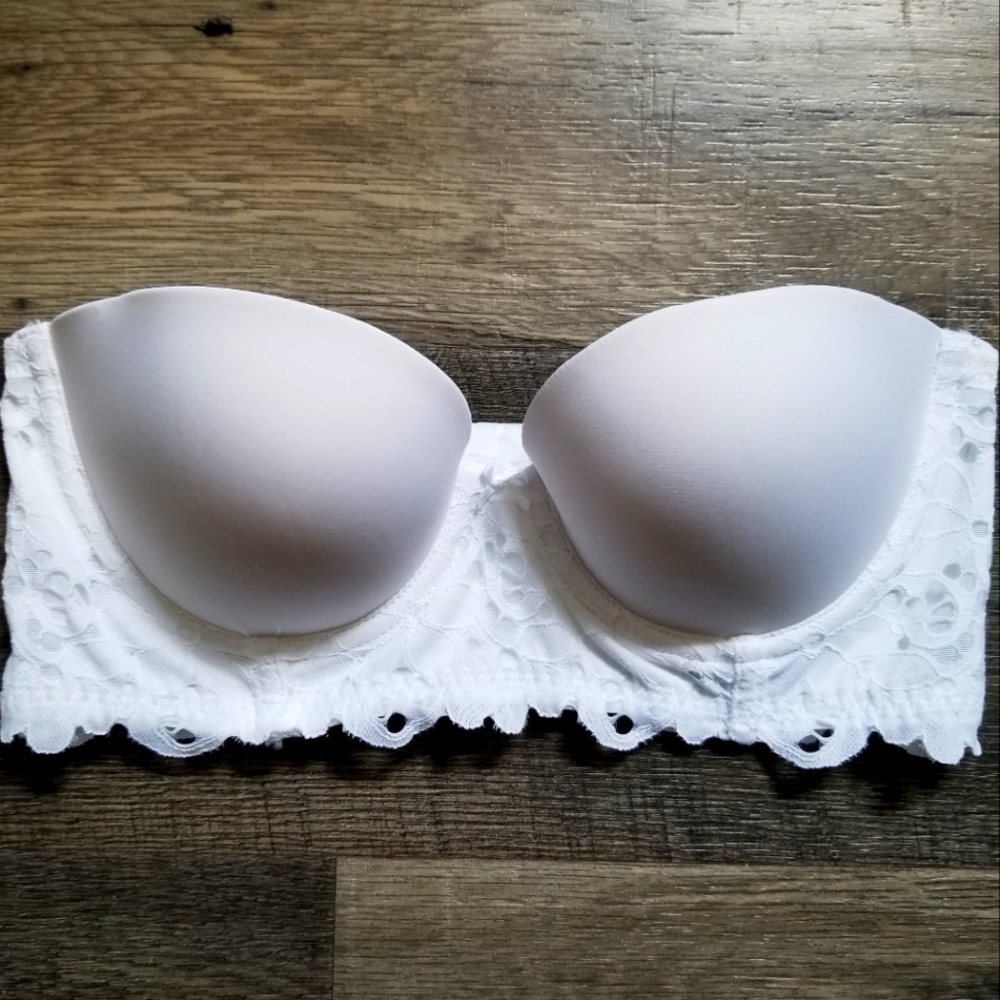 Aeroe Lace Strapless Bra - 32C